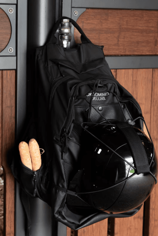 Grooming Deluxe Grooming Backpack