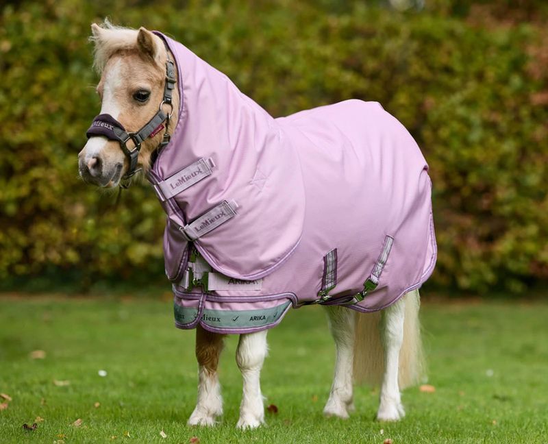 LeMieux Arika Ripstop 0g Turnout Rug Fondant